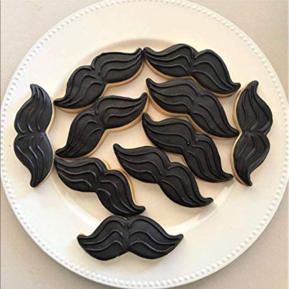 π3/20$5/25π Rosanna Pansino MUSTACHE Cookie Cutter NWT